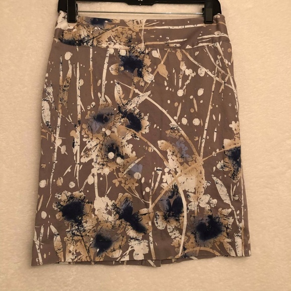 Alfani Dresses & Skirts - Alfani Pencil Skirt SZ 6 Petite - Watercolors